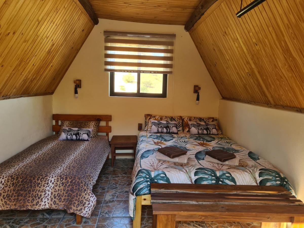 Rooiklip Camp Flintstone Apartment Ngoại thất bức ảnh