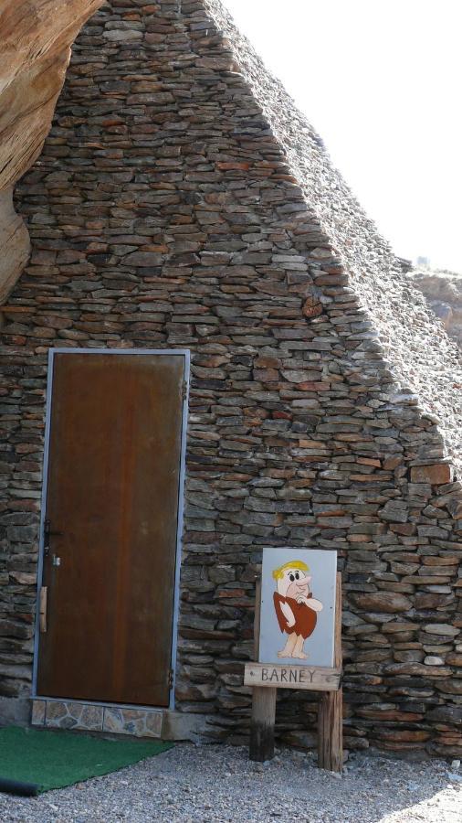 Rooiklip Camp Flintstone Apartment Ngoại thất bức ảnh